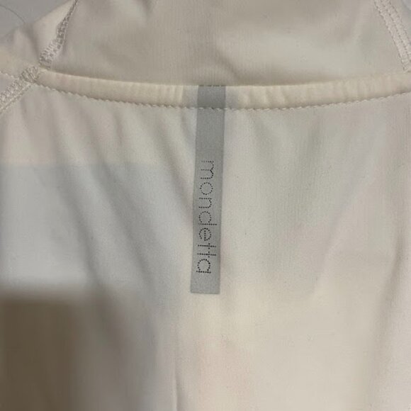 Mondetta Activewear Women's White Full-Zip Jacket Size XL/TG - Picture 12 of 13